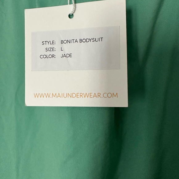 Mai bodysuit - Picture 3 of 3